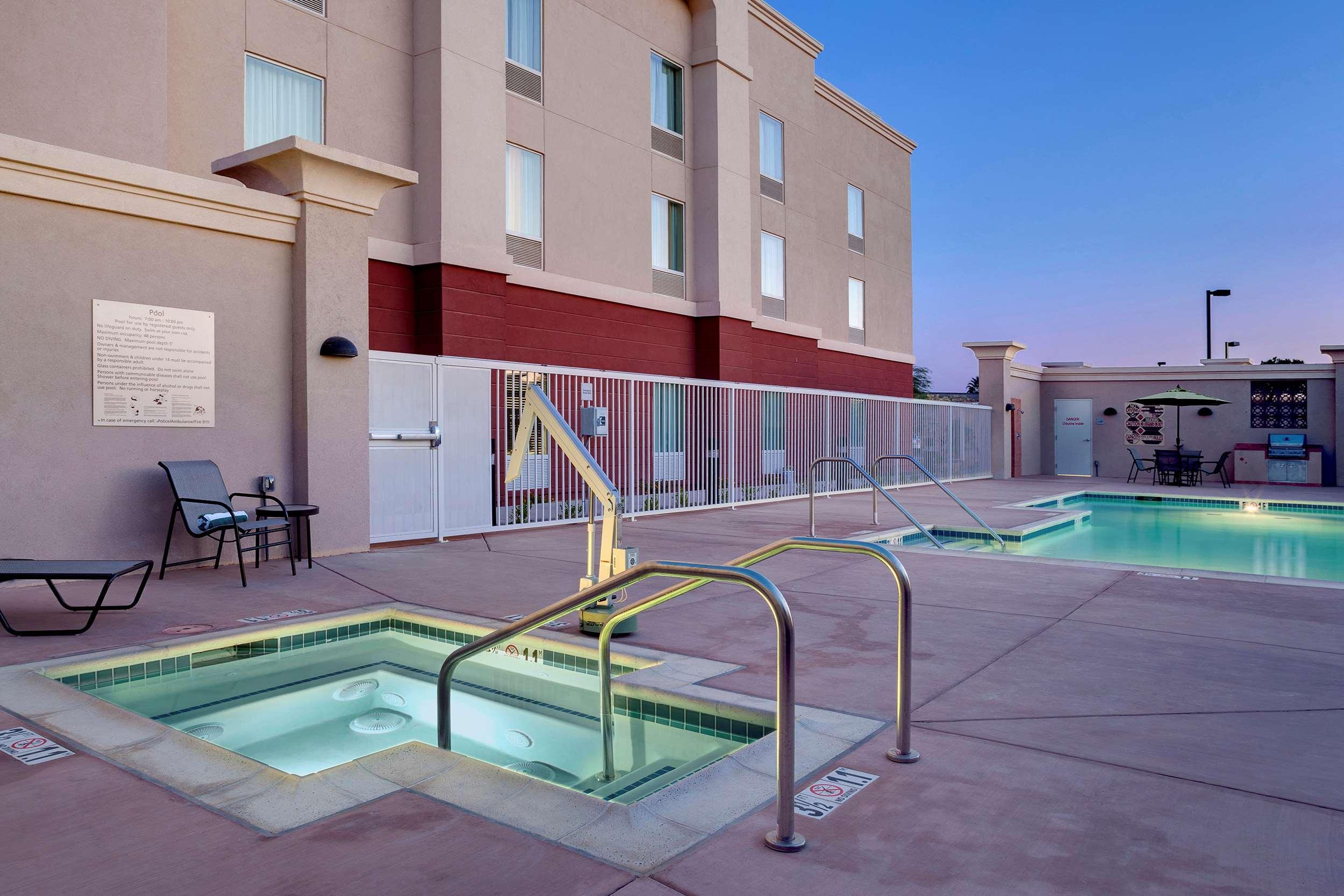 Hampton Inn & Suites Blythe, Ca Esterno foto